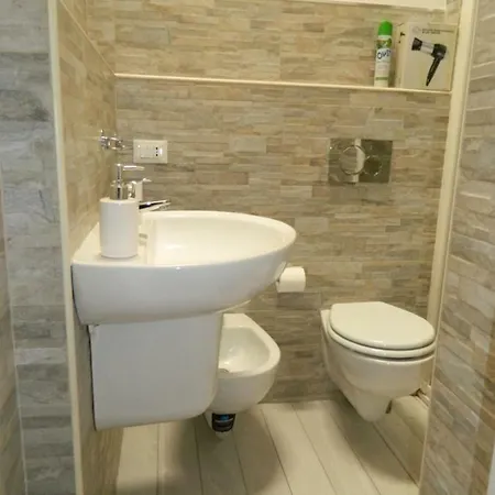 La Pomposa Del Vicolo Apartment Modena